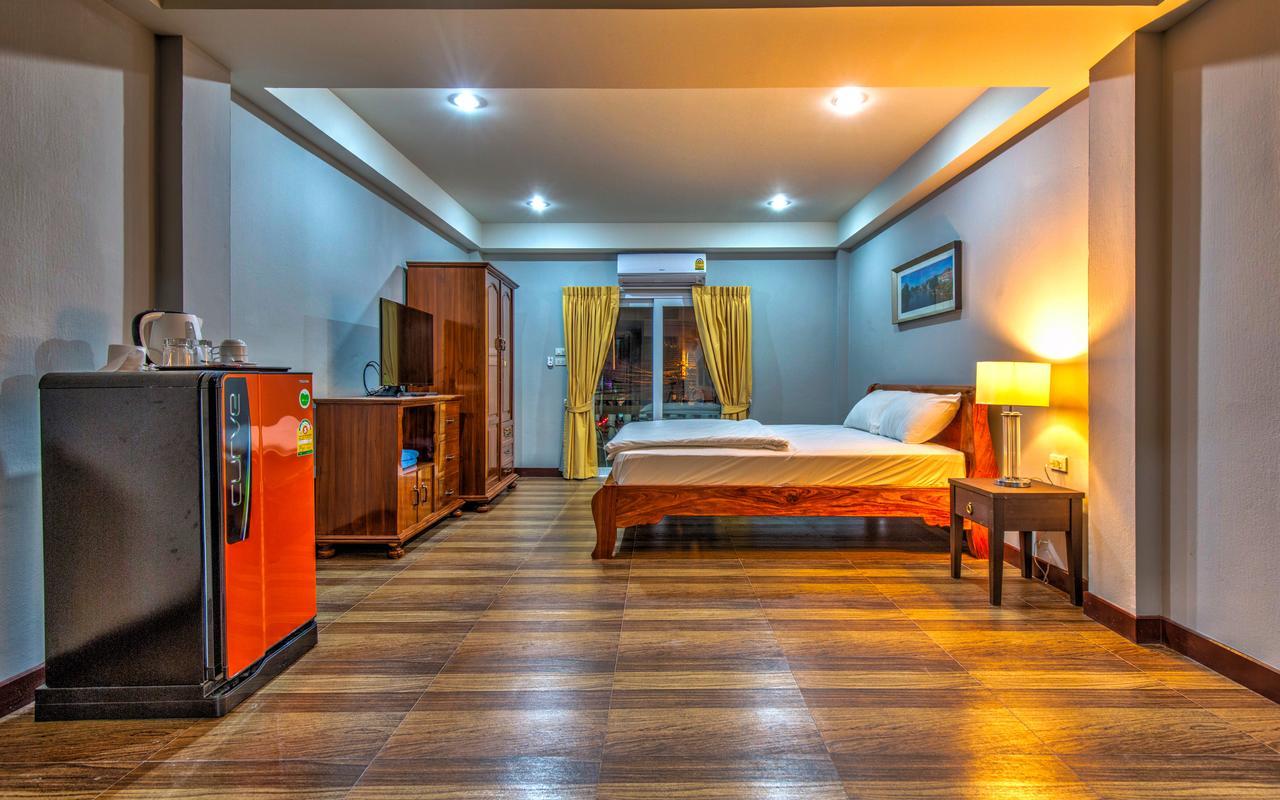 פאטאיה Jomtien Beach Pool House מראה חיצוני תמונה